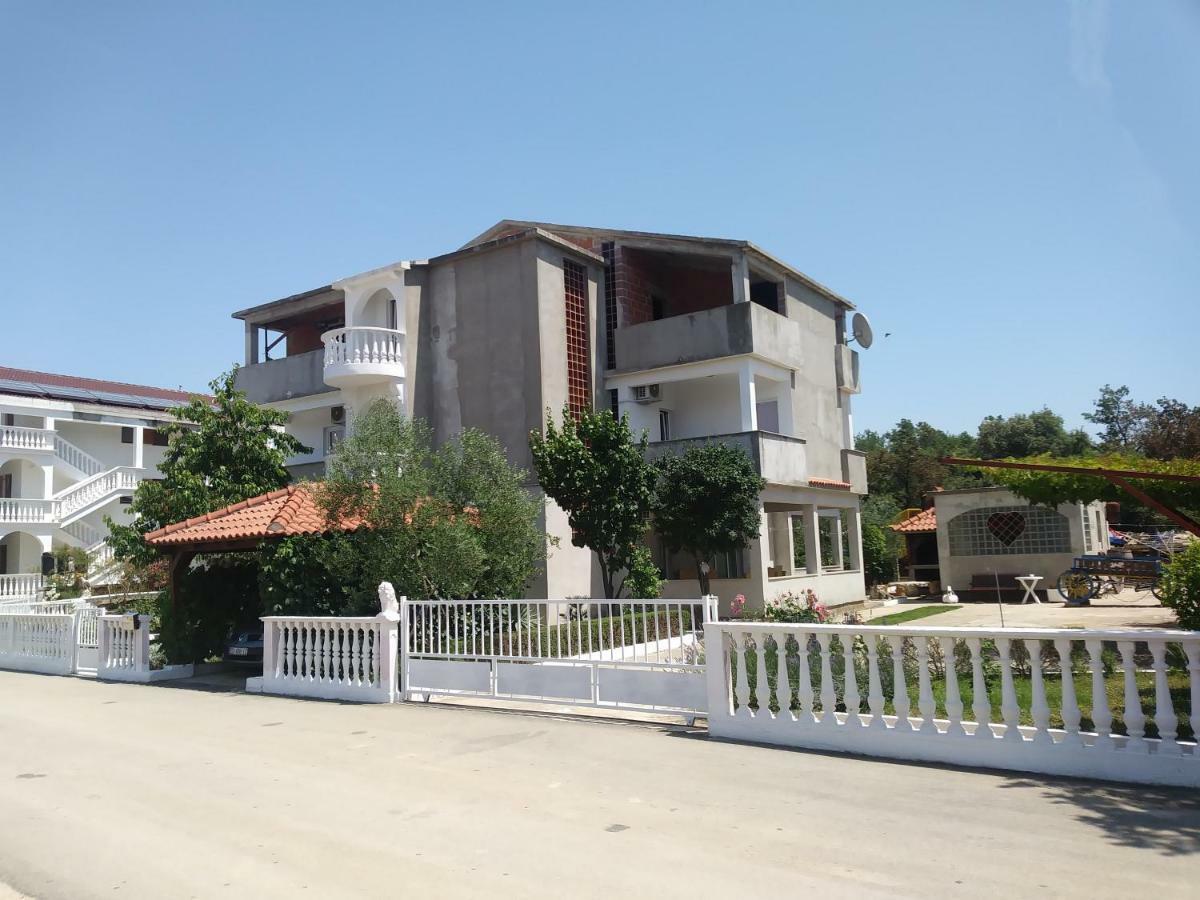 Villa Daja Biograd Na Moru Eksteriør billede